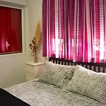 Piso Trianero Con Piscina Privada Appartement Sevilla