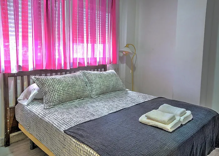 Apartamento Piso Trianero Con Piscina Privada