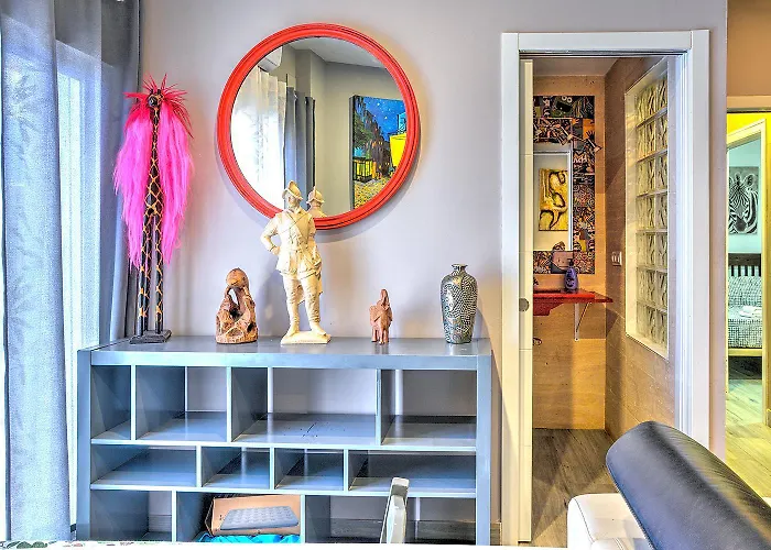 Piso Trianero Con Piscina Privada