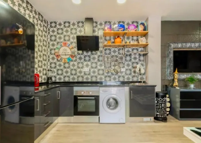 Apartamento Piso Trianero Con Piscina Privada